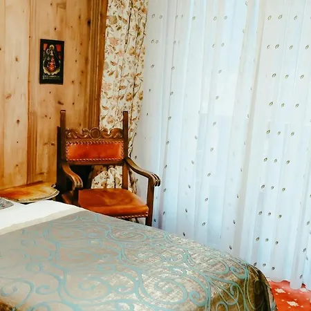 Atlas Grand 4*