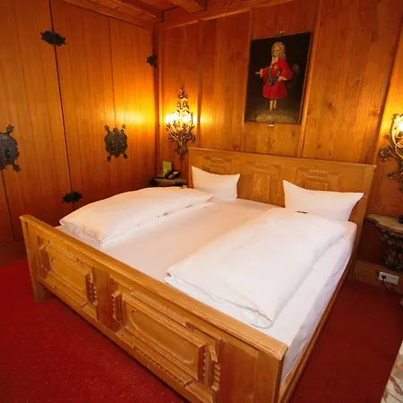Atlas Grand Hotel 4*