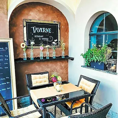 酒店 安塔拉丝豪华酒店 4*