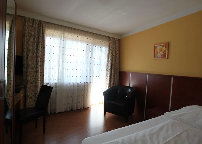 Atlas Grand Hotel 4*